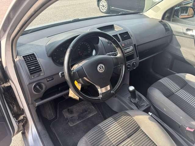 Volkswagen Polo Polo IV 2005 5p 1.2 United 70cv
