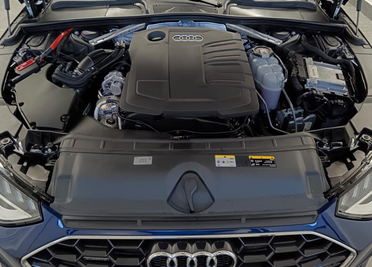 Audi A4 Avant TDI Quattro S- line GARANZIA CASA MADRE