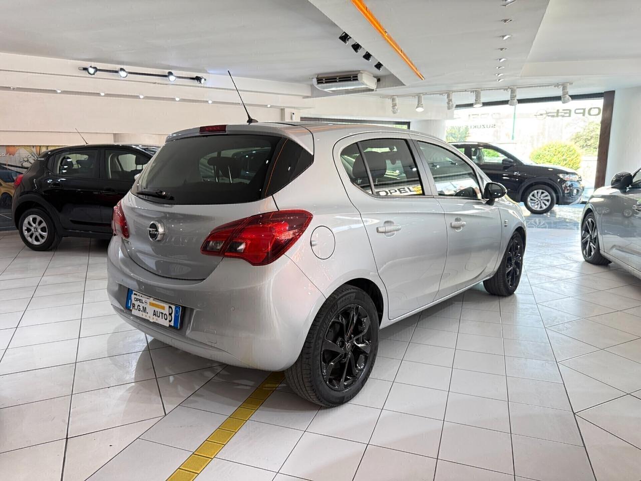 Opel Corsa 1.4 5 porte Innovation KM 81826