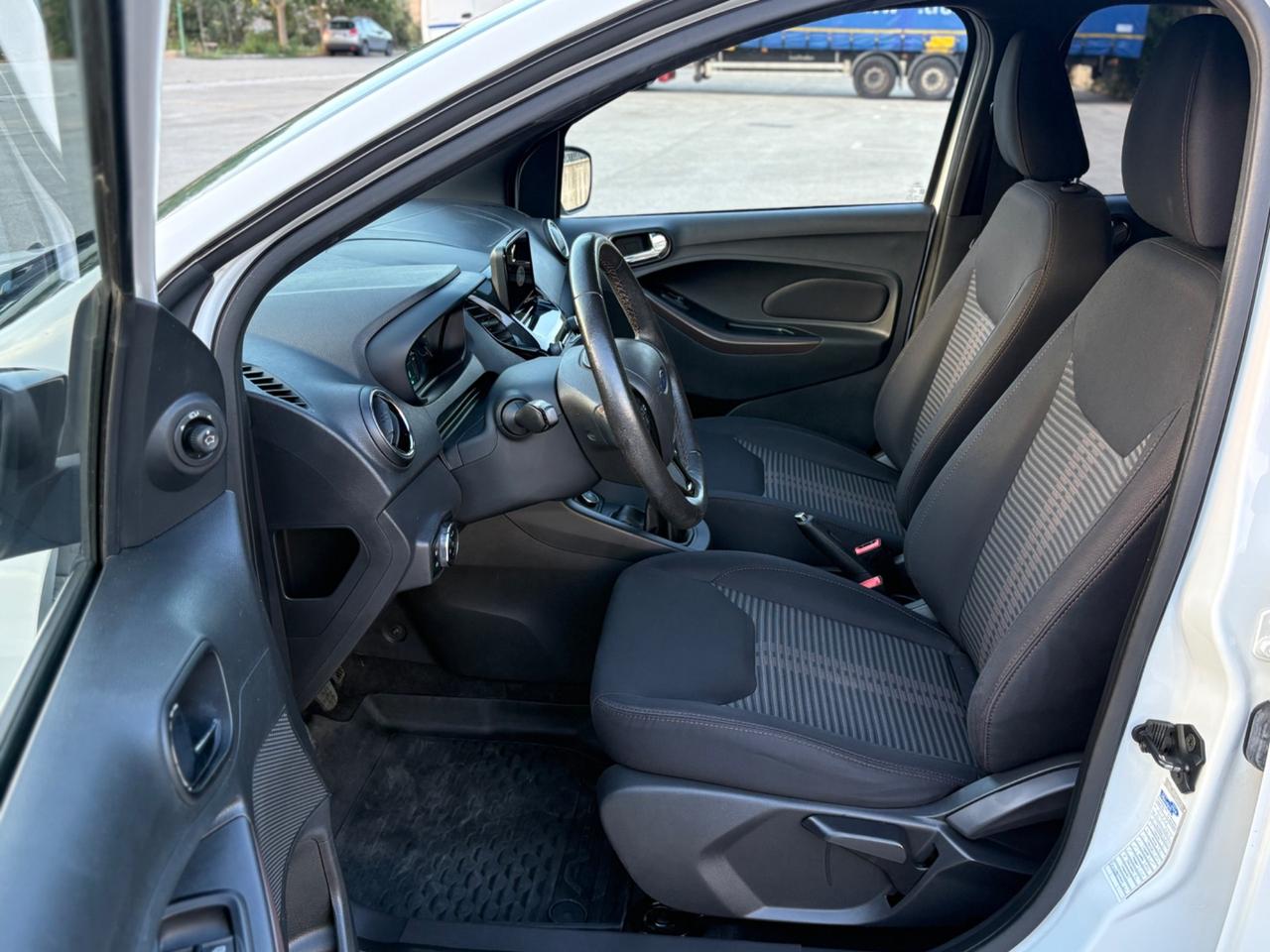 Ford Ka+ 1.2 85CV 5PORTE Active FULL OPTIONAL