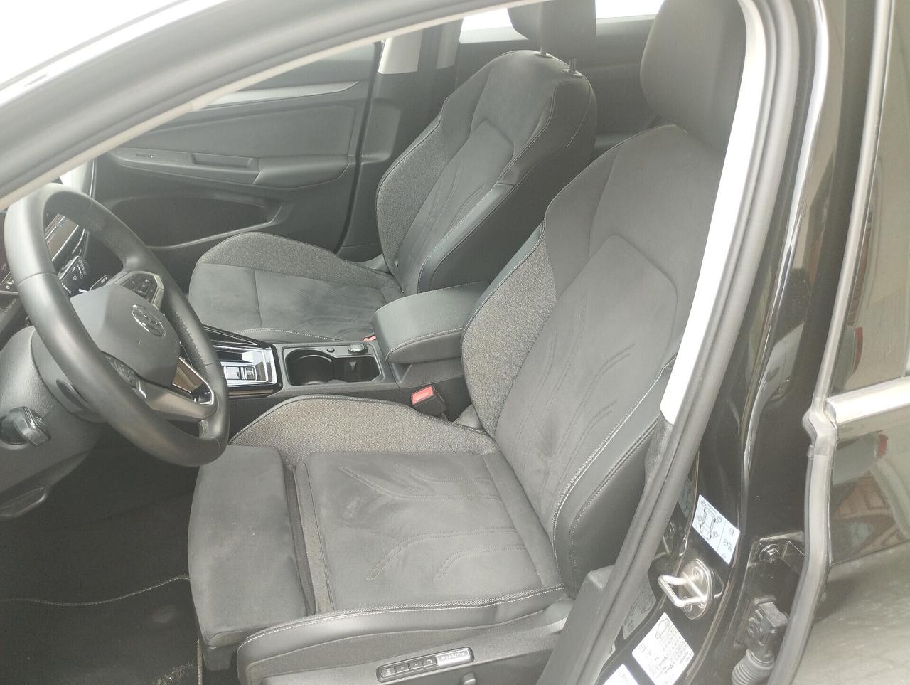 Volkswagen Golf 2.0 TDI 150 CV DSG SCR Style