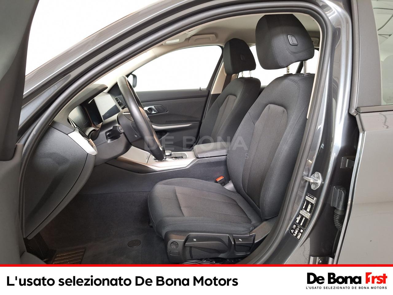BMW Serie 3 320d touring mhev 48v xdrive business advantage auto