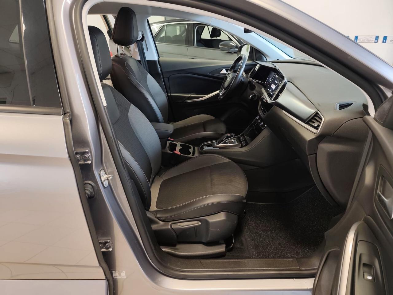 Opel Grandland 1.5 diesel Ecotec aut. Business Elegance