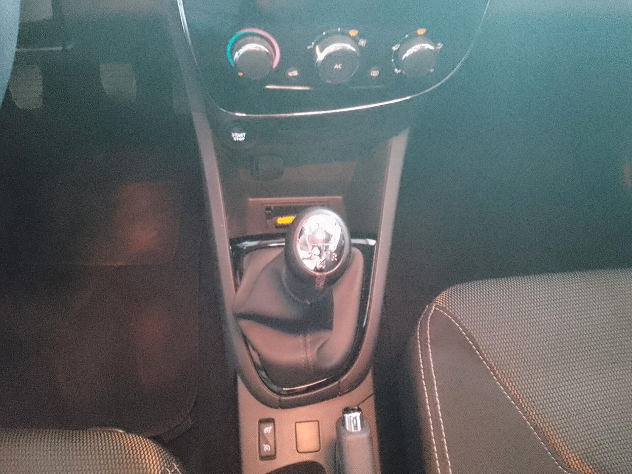 Renault Clio 1.2 75CV GPL 5 porte Live 4 SERIE