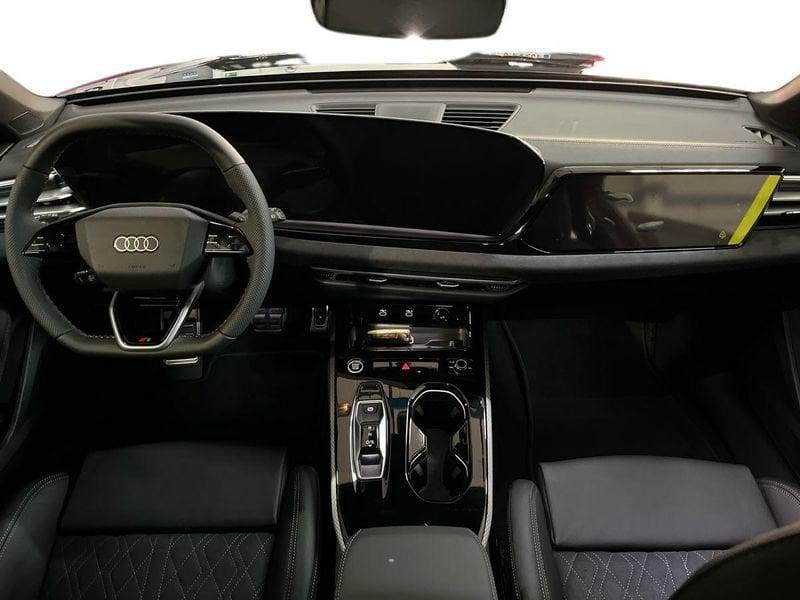 Audi A5 III 2024 Avant Avant 2.0 tdi mhev+ S line edition quattro 204cv s-tronic