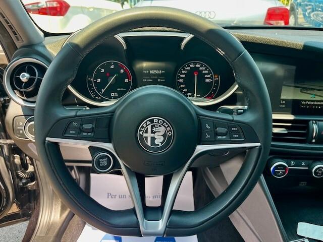 Alfa Romeo Giulia 2.2 Turbodiesel 160 CV AT8 t Super "TAGLIANDI ALFA ROMEO"