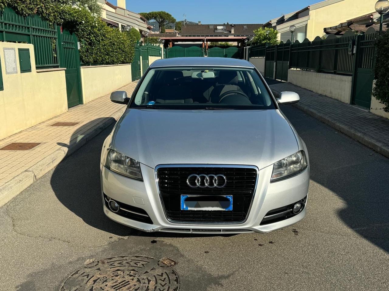 Audi A3 SPB 1.6 TDI 105 CV CR Attraction