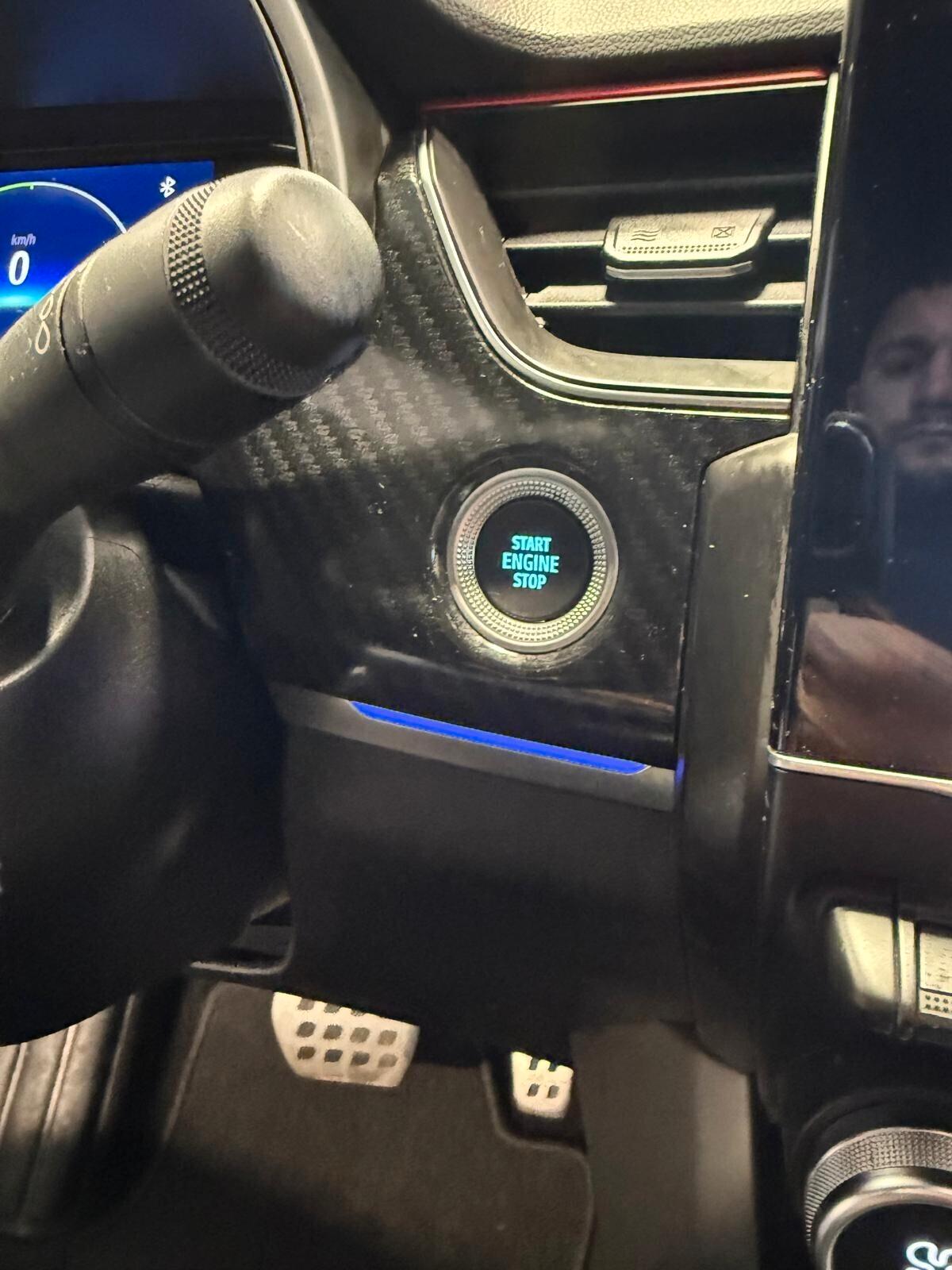 Renault Arkana Hybrid E-Tech 145 CV R.S. Line