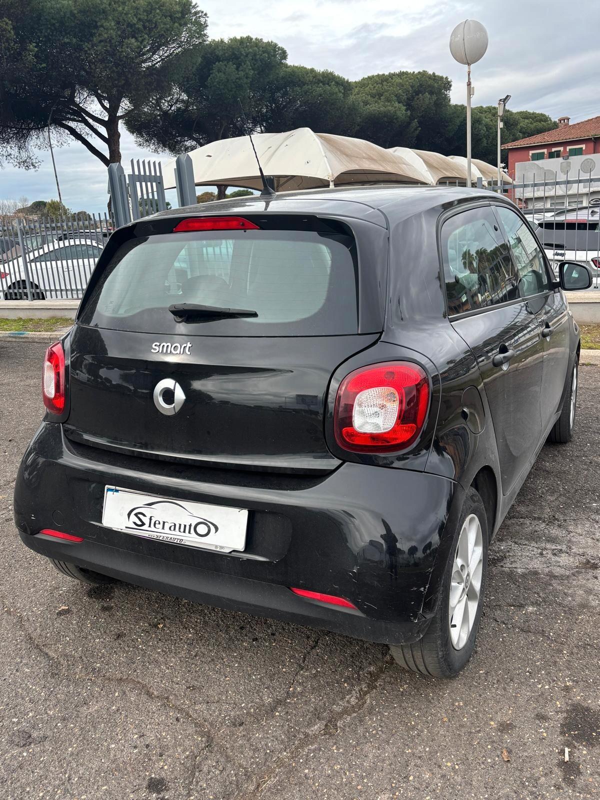 Smart ForFour 70 1.0 Youngster