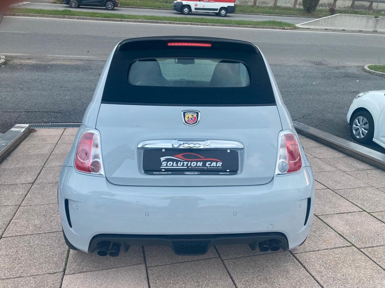 Abarth 500 C 1.4 Turbo T-Jet MTA Custom