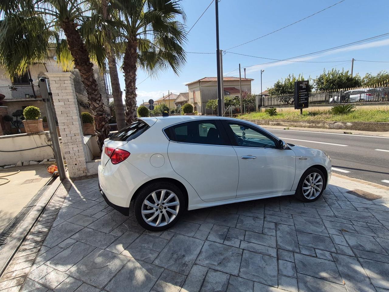 Alfa Romeo Giulietta 1.6 JTDm-2 105 CV Progression