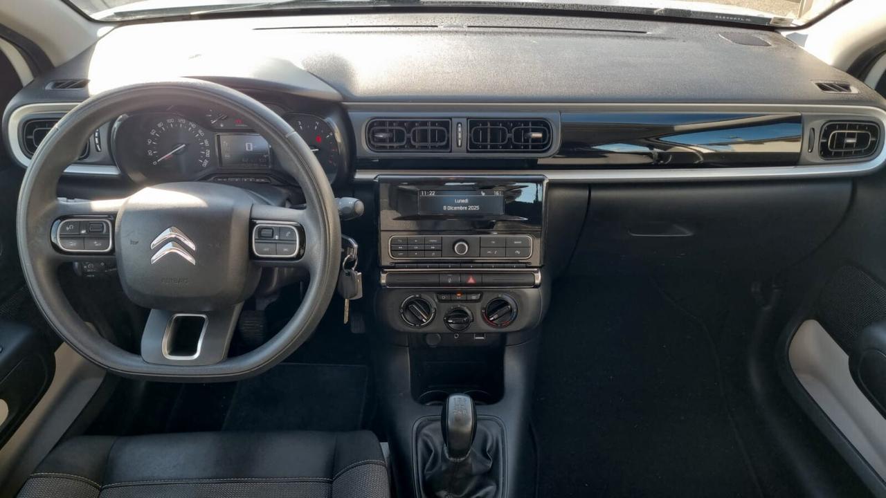 Citroen C3 PureTech 82 Shine-82CV-60KW-