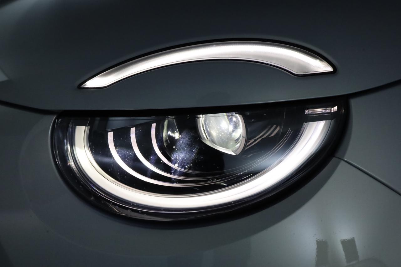 FIAT 500 (2020--->) 500 Berlina Hybrid La Prima