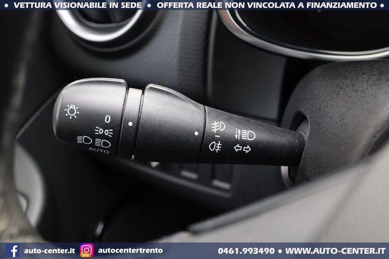 Renault Clio 1.2 LIMITED 16v 73cv 5porte