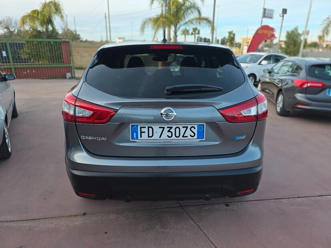 Nissan Qashqai 1.5 dCi N-Connecta