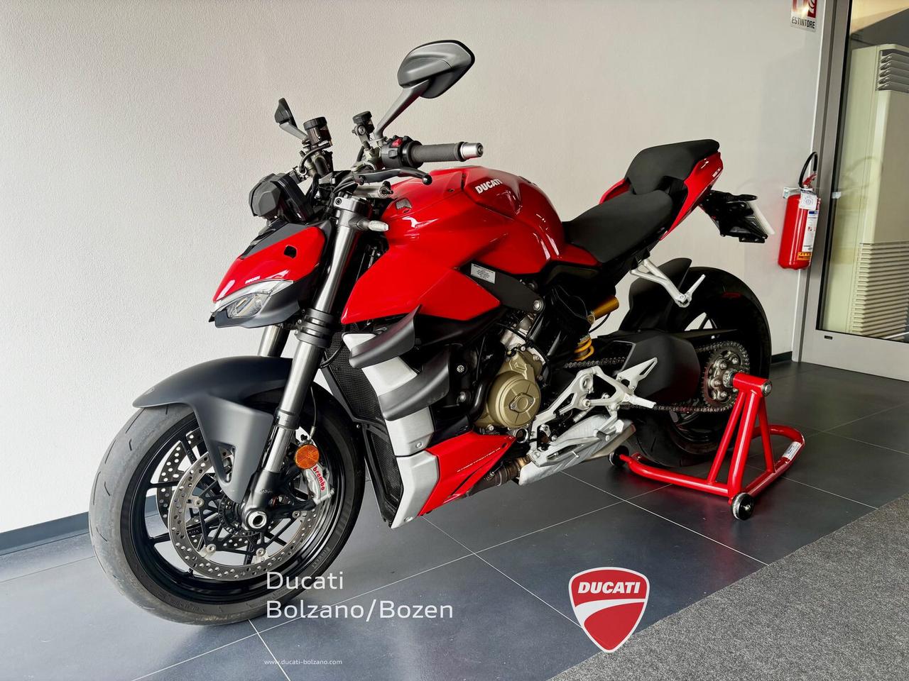 Ducati Streetfighter V4