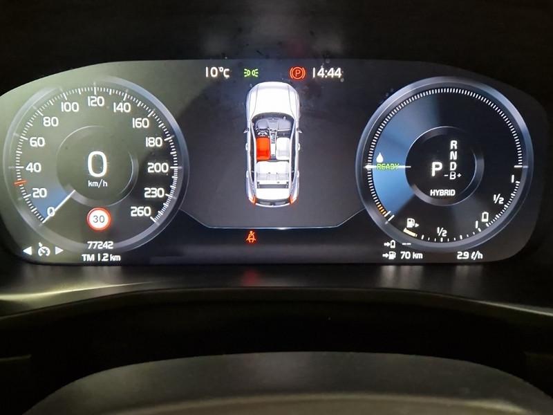 VOLVO XC40 T5 RECHARGE PLUG-IN AUTO CORE 5 PORTE SUV