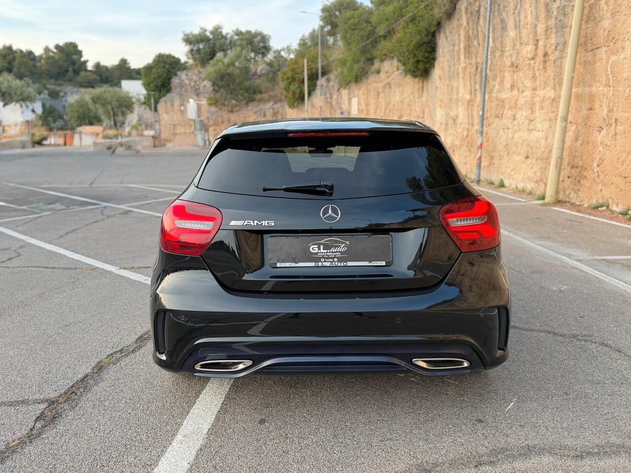 Mercedes A180 PREMIUM NIGHT EDITION/1500 110CV/LED/18"