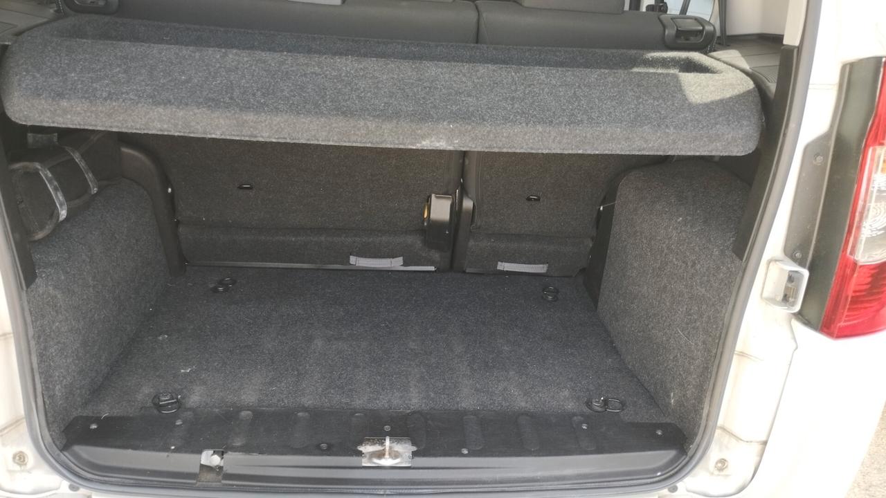 Fiat Qubo 1.3 MJT 95 CV Trekking
