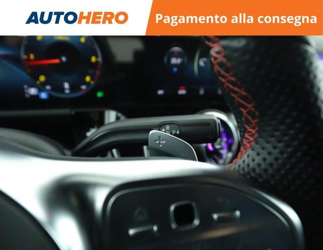 MERCEDES-BENZ GLA 200 d Automatic Premium