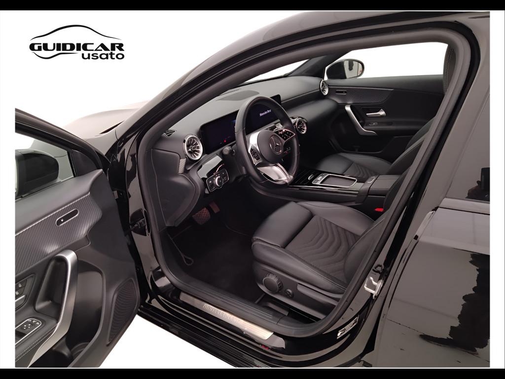 Mercedes-Benz Classe A - W177 2023 - A 180 Progressive Advanced Plus auto