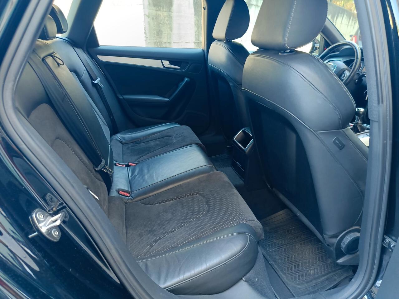 Audi A4 Avant S-Line 2.0 TDI 143CV F.AP.