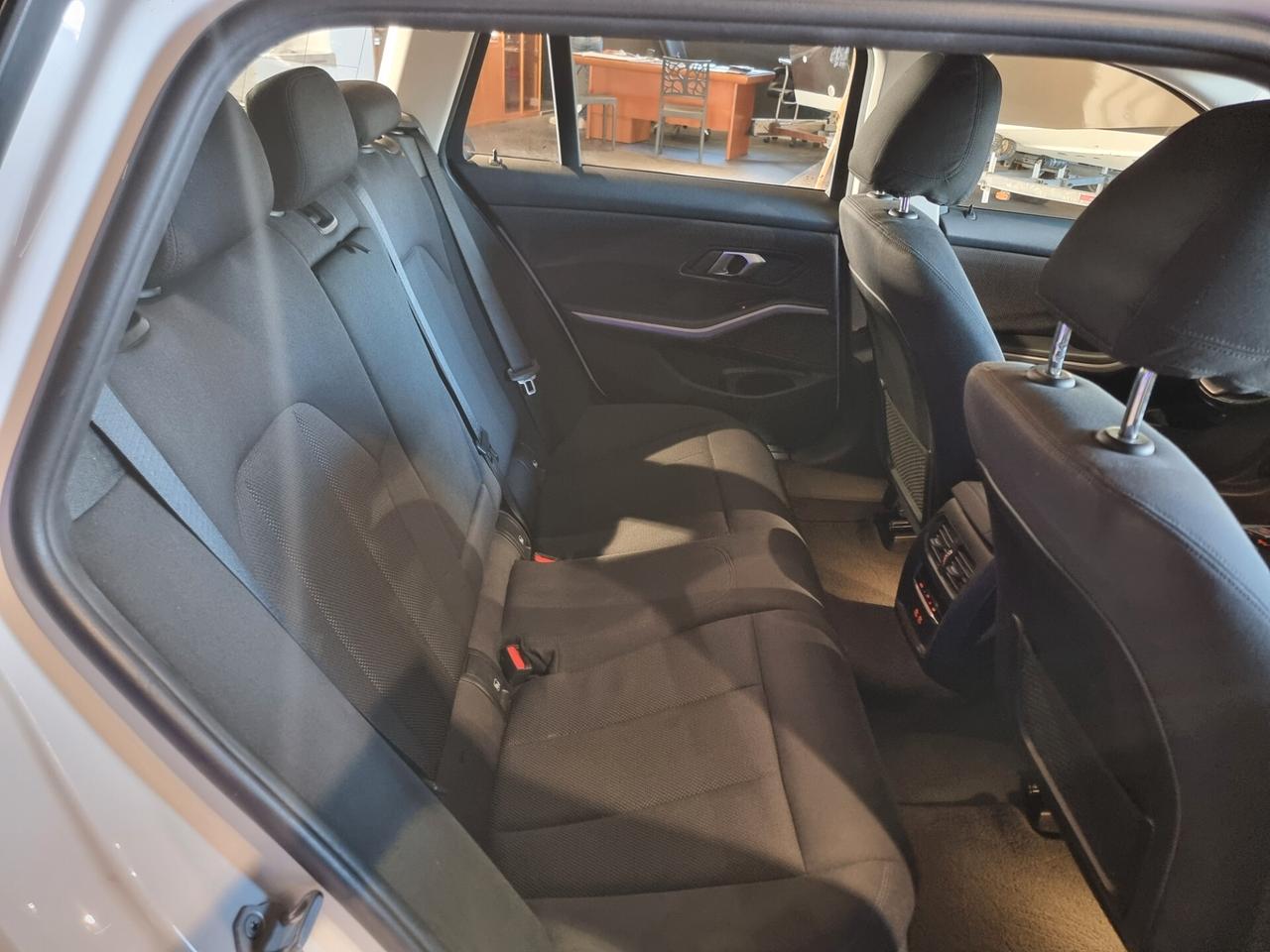 Bmw 318 318d 48V Touring Sport