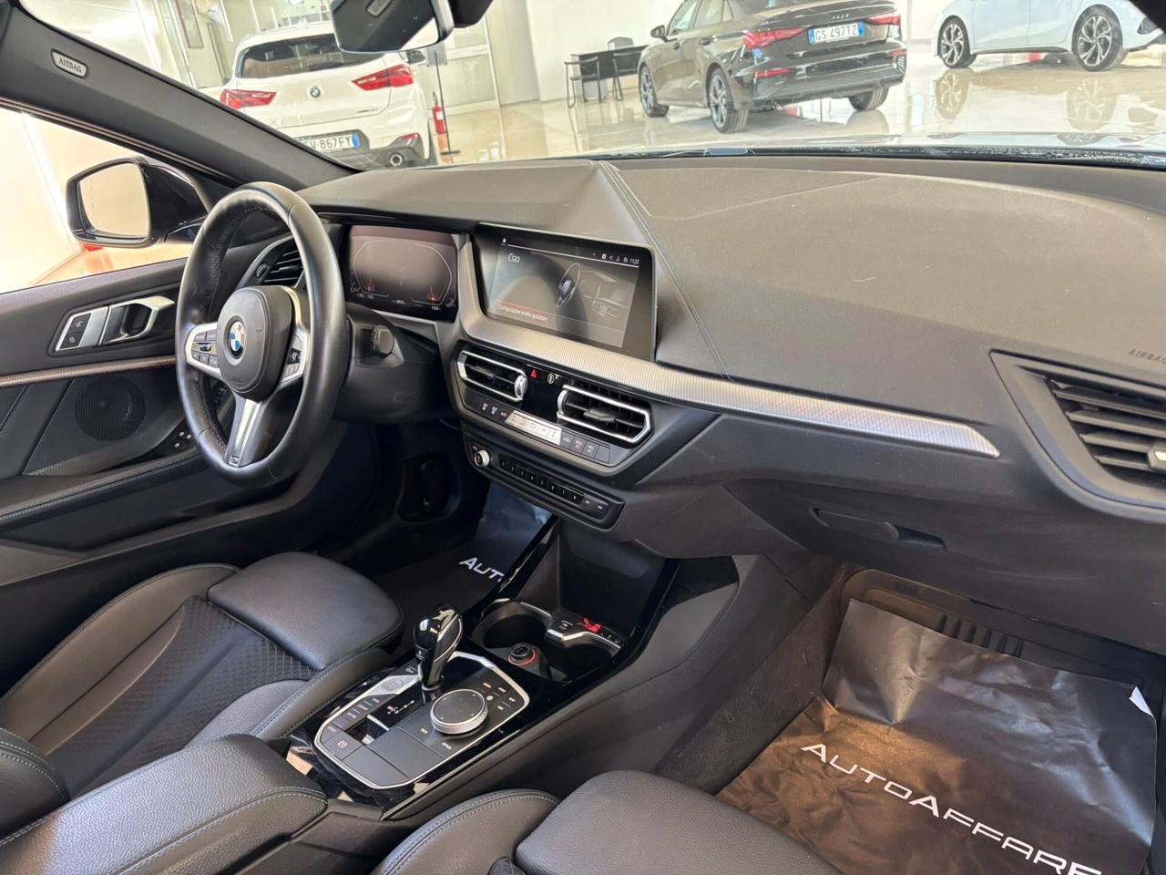 Bmw 116 116d 5p. Msport