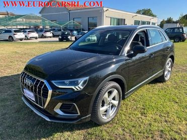 AUDI Q3 35 TDI S tronic Business Advanced