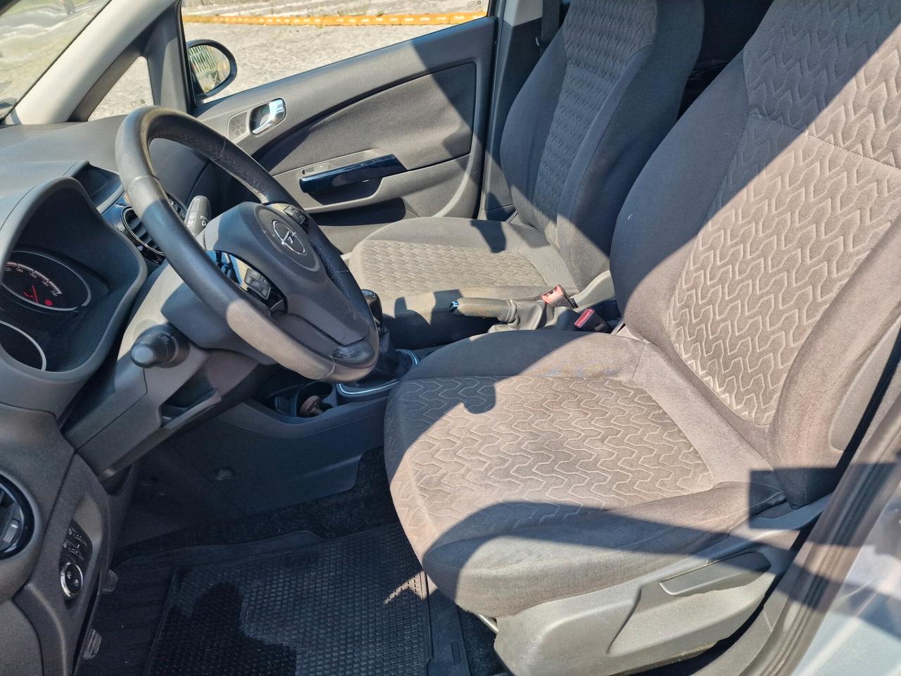 Opel Corsa 1.2 85CV 5 porte GPL-TECH Edition