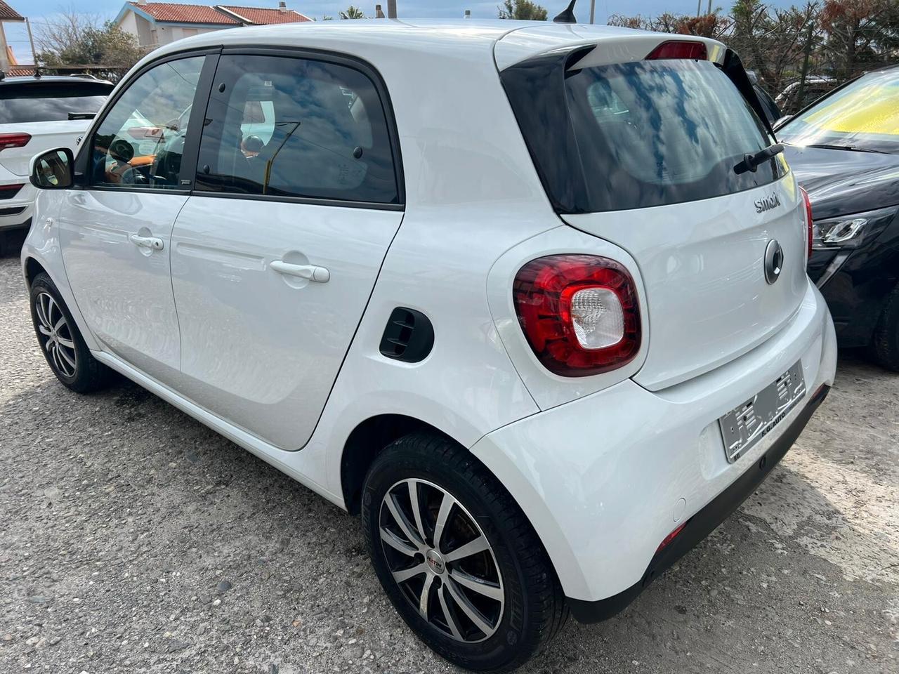 Smart ForFour 70 1.0 Passion