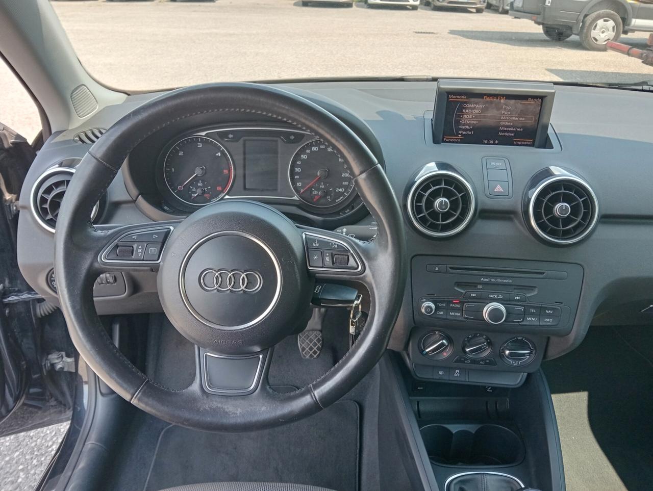 Audi A1 1.6 TDI 105 CV Ambition OK NEOPATENTATI
