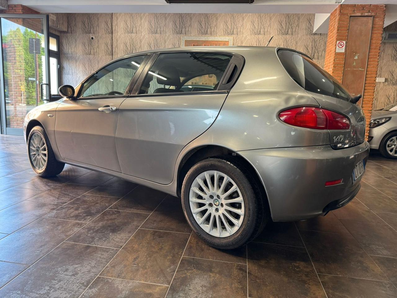 Alfa Romeo 147 1.6 16V TS 5 porte Exclusive
