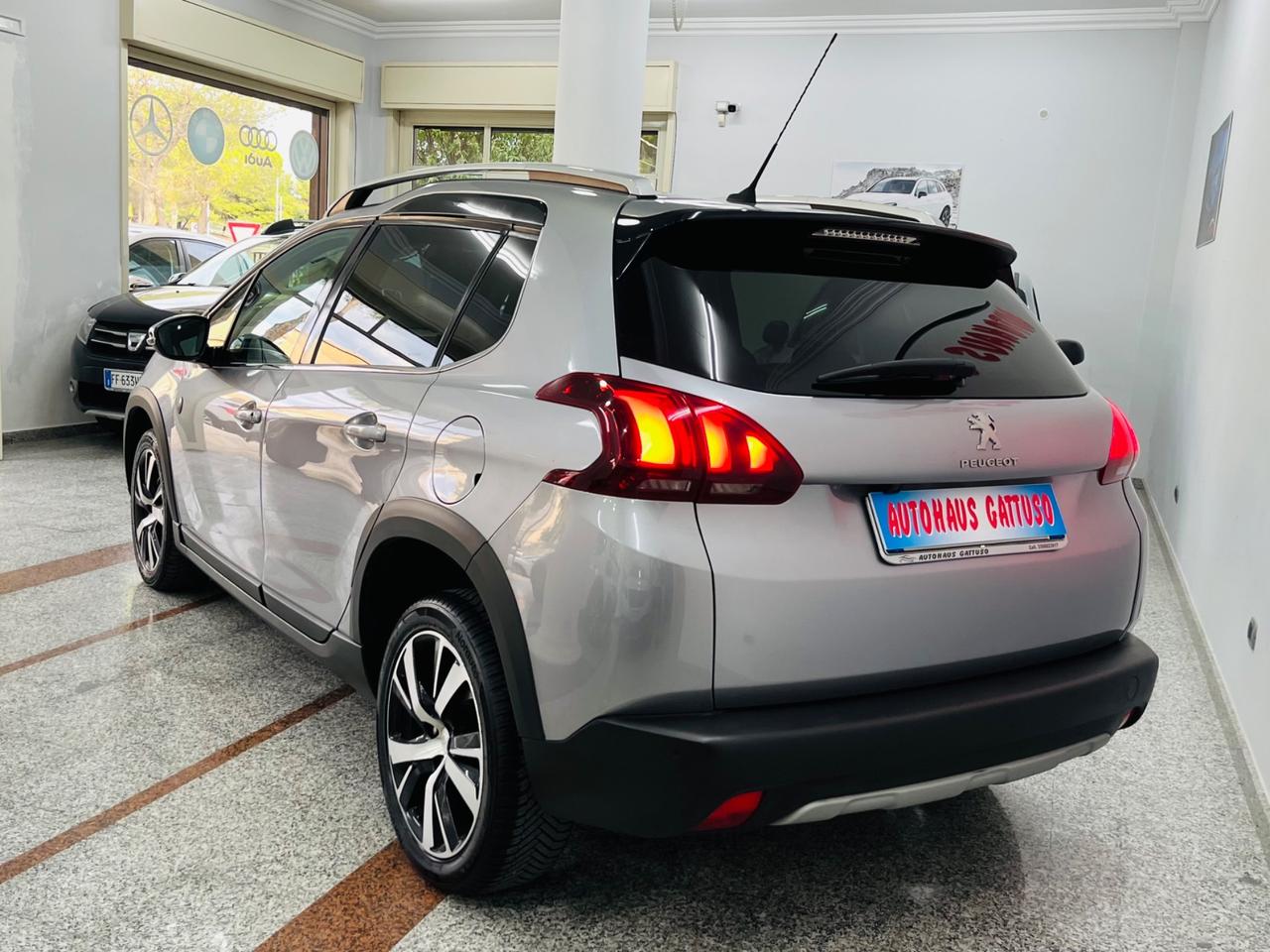 Peugeot 2008 1.6 HDi 120cv CROSSWAY 2018