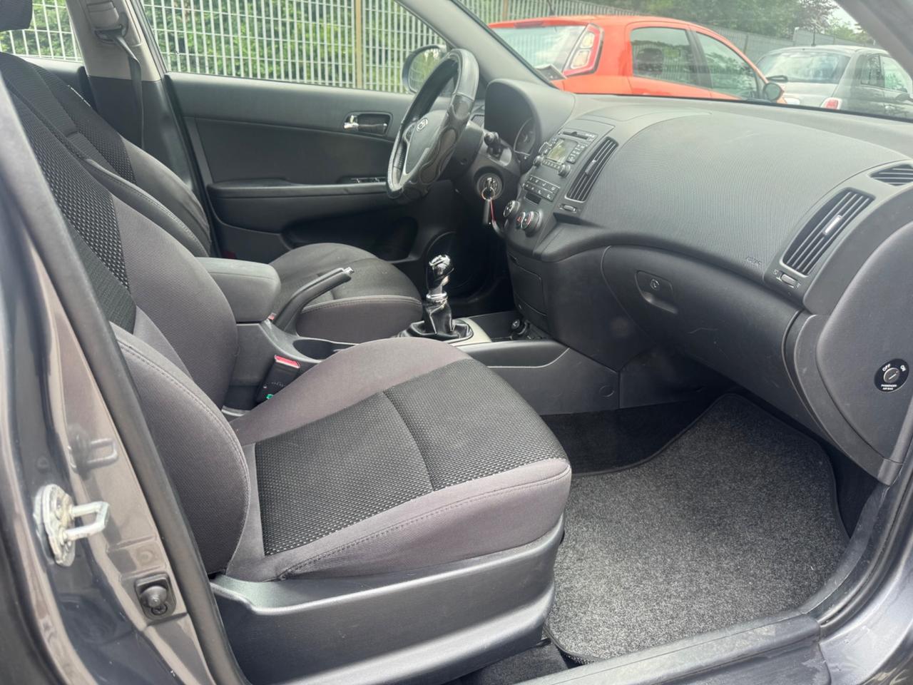 Hyundai i30 CW 1.6 CRDi VGT 16V 115CV Dynamic