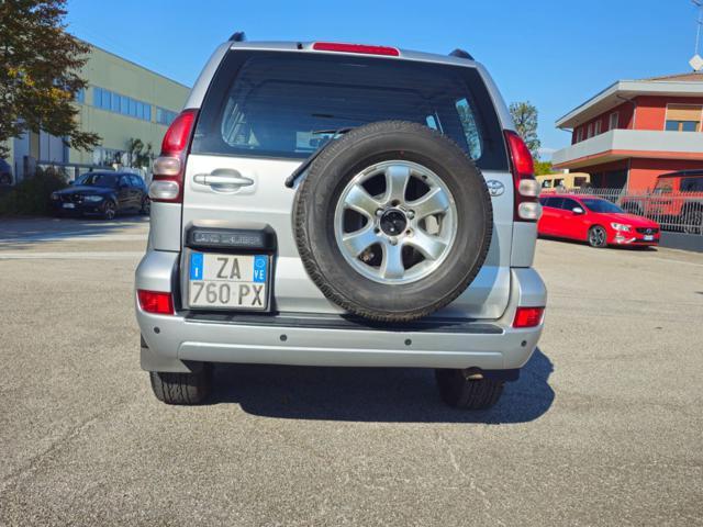 TOYOTA Land Cruiser 3.0 D-4D 16V cat 5 porte aut. Wagon