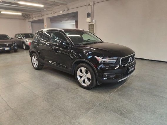 Volvo XC40 (2017-->) D3 Momentum