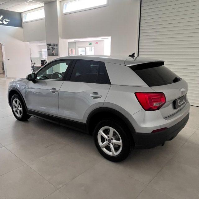 AUDI Q2 1.6 TDI S tronic Business