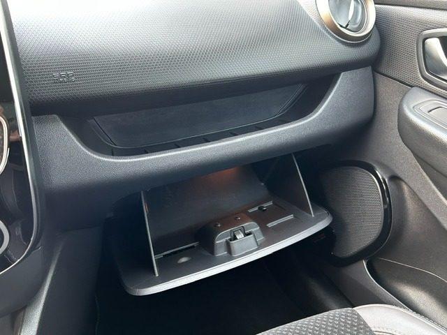 RENAULT Clio 900 TCe 12V 90CV "NEOPATENTATI-STUPENDA!!"