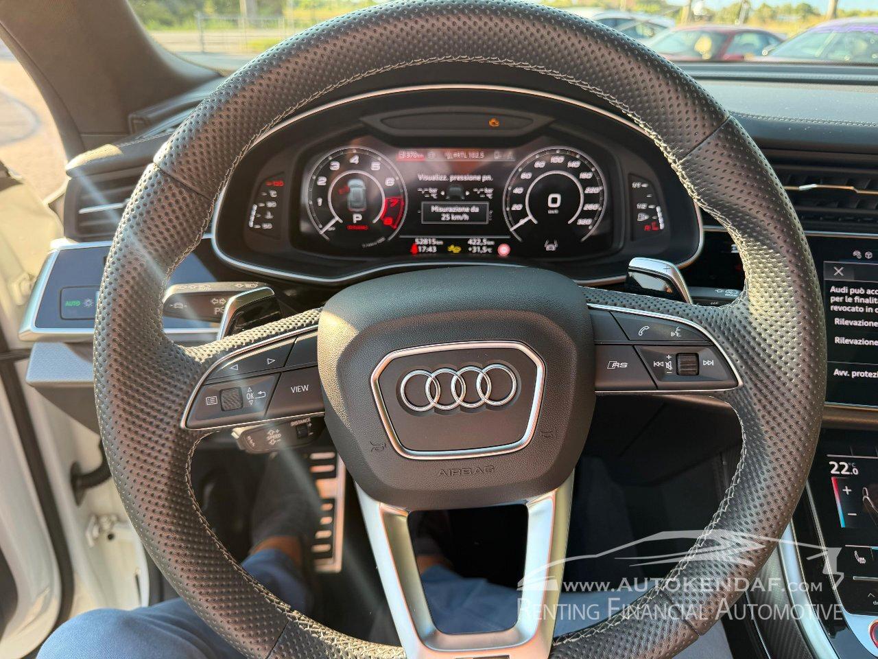 Audi RS Q8 4.0 mhev 48V 600cv tiptronic