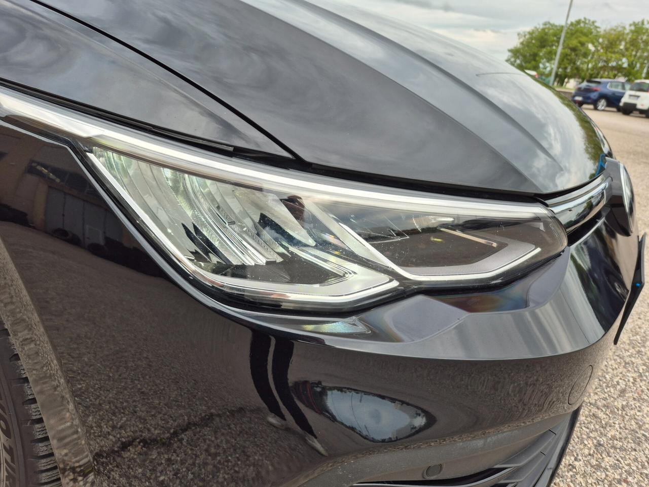 Volkswagen Golf 1.5 TGI DSG Life
