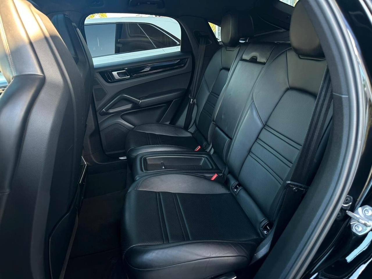 Porsche Cayenne Coupé 3.0 V6