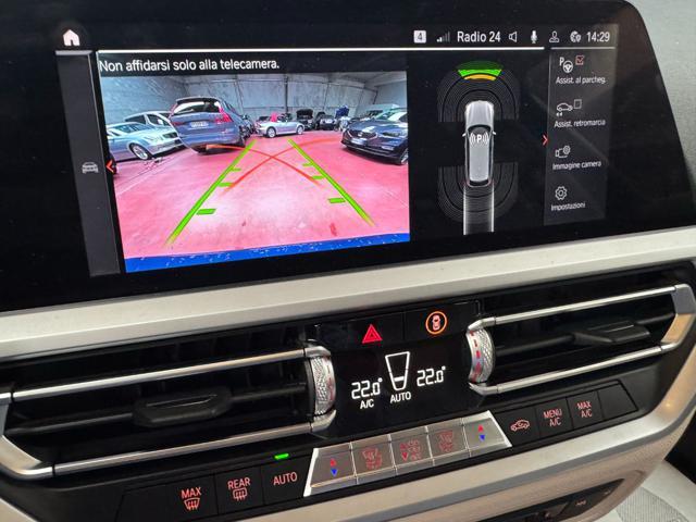 BMW 320 d xDrive Touring Luxury iva deducibile