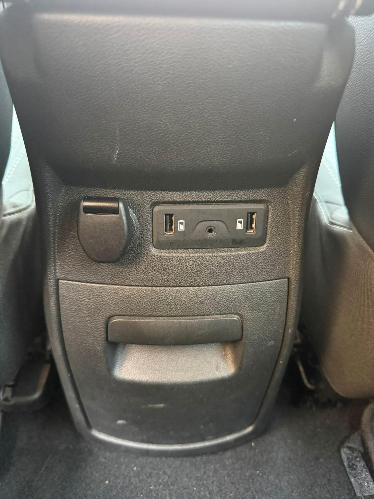 Renault SCENIC 1.5 dci 110CV