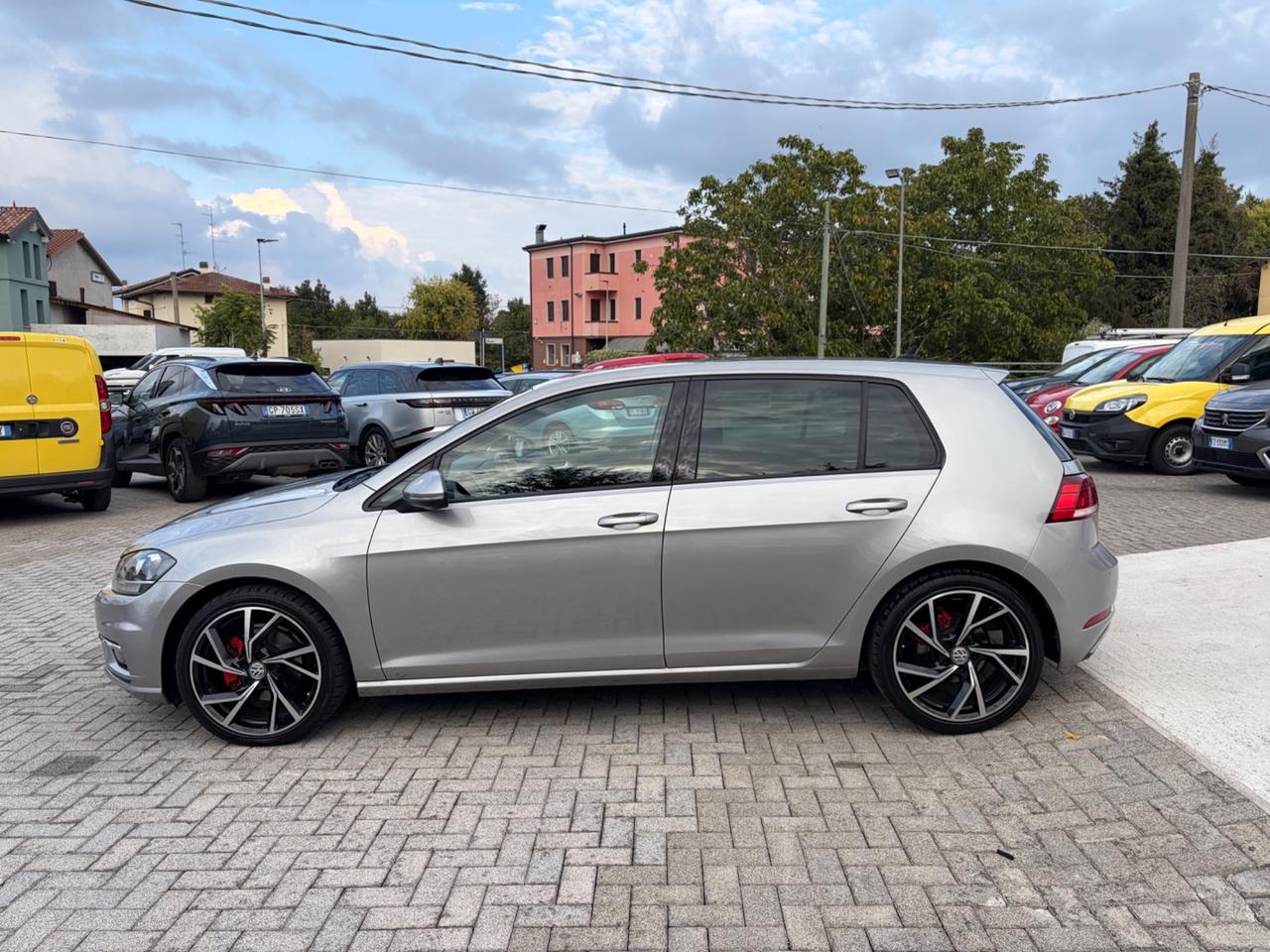 Volkswagen Golf 1.6 TDI 115 CV 5p. Trendline BlueMotion Technology
