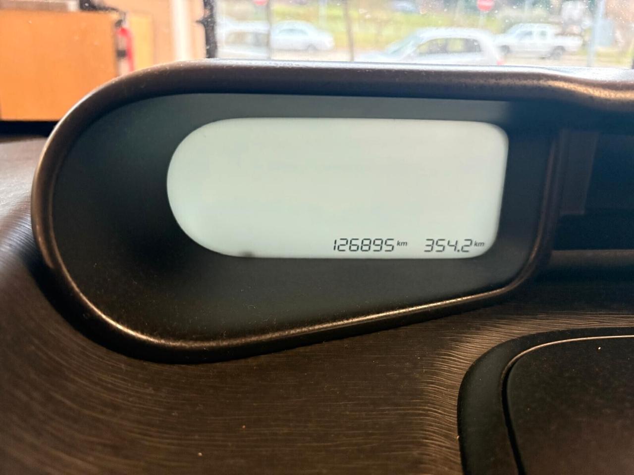 CITROEN C3 PICASSO 1.4 benz. CV 95 Km 126.895 certificati Garanzia 12 mesi