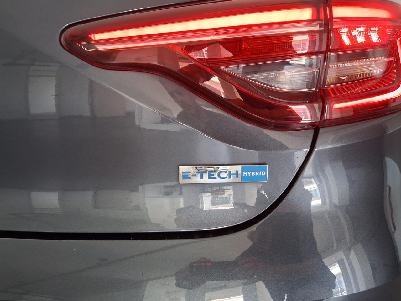 Renault Clio Full Hybrid E-Tech 145 CV 5 porte Techno