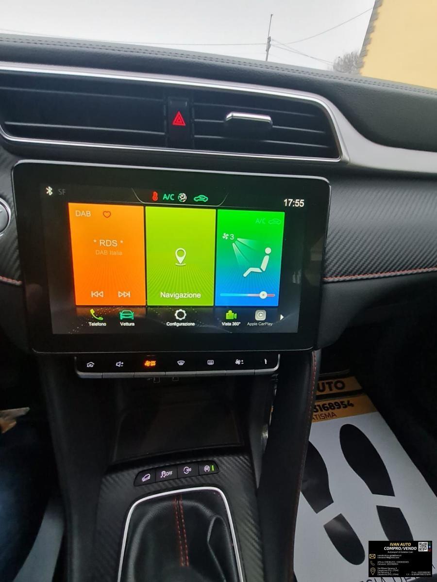 MG ZS Luxury Benzina-Anno 2022