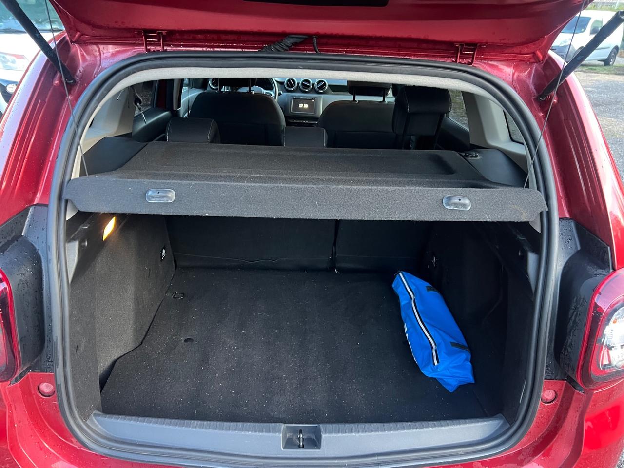 Dacia Duster 1.0 TCe 100 CV ECO-G 4x2 15th Anniversary