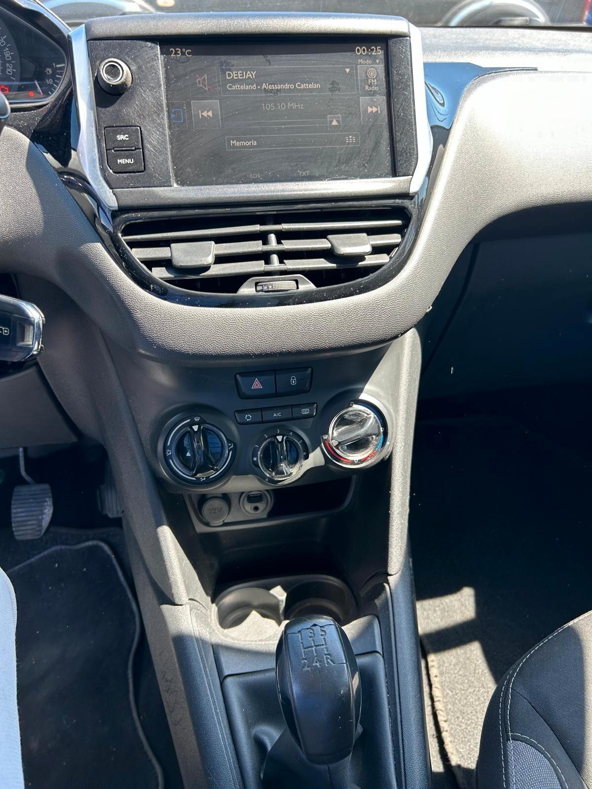 Peugeot 208 BlueHDi 75 5 porte Allure